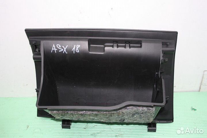 Бардачок Mitsubishi ASX I рестайлинг 2 (2016—2020)