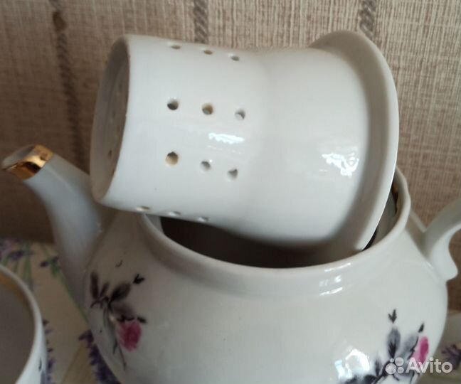 Чайник с чашками СССР