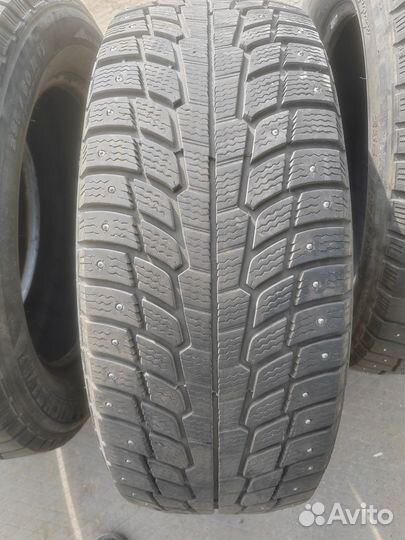 Michelin X-Ice North 235/60 R17