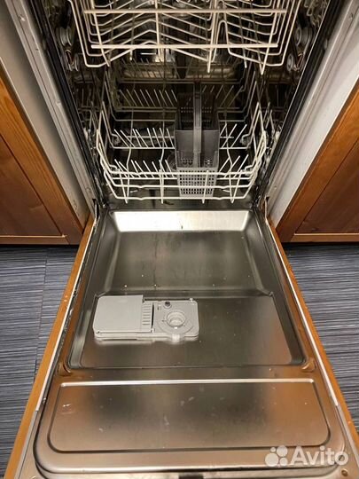 Посудомоечная машина IKEA from Whirlpool 45см