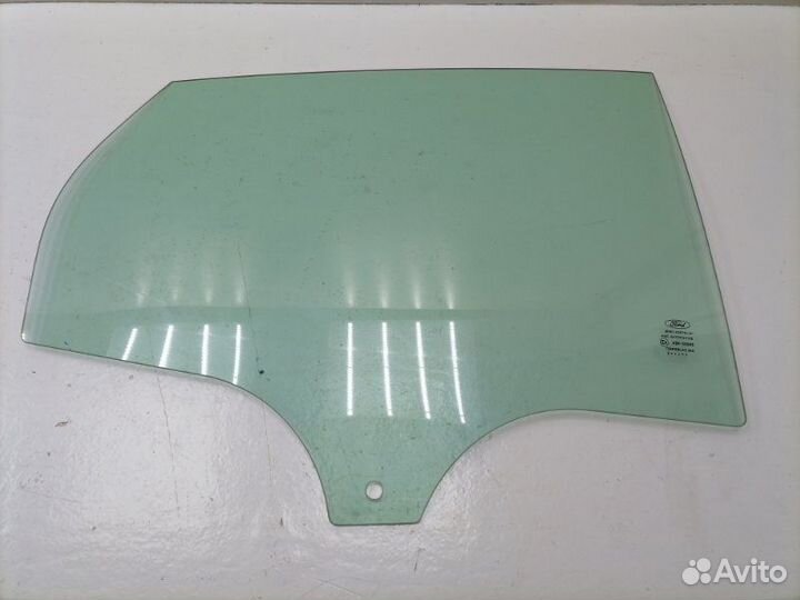 Стекло двери заднее правое Ford Focus 3 2010-2019