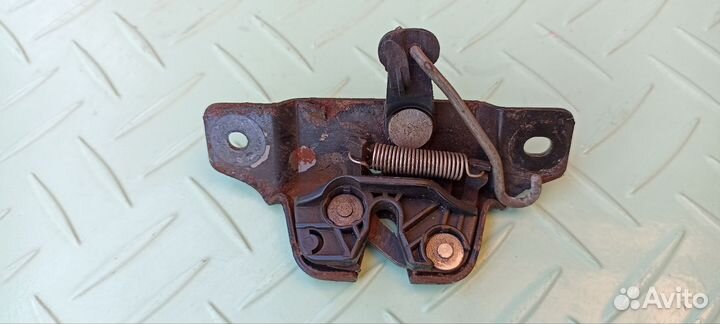 Замок багажника Пежо 406