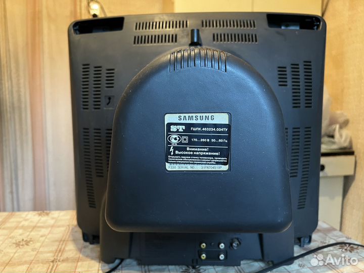 Телевизор Samsung CS-2173 R на запчасти