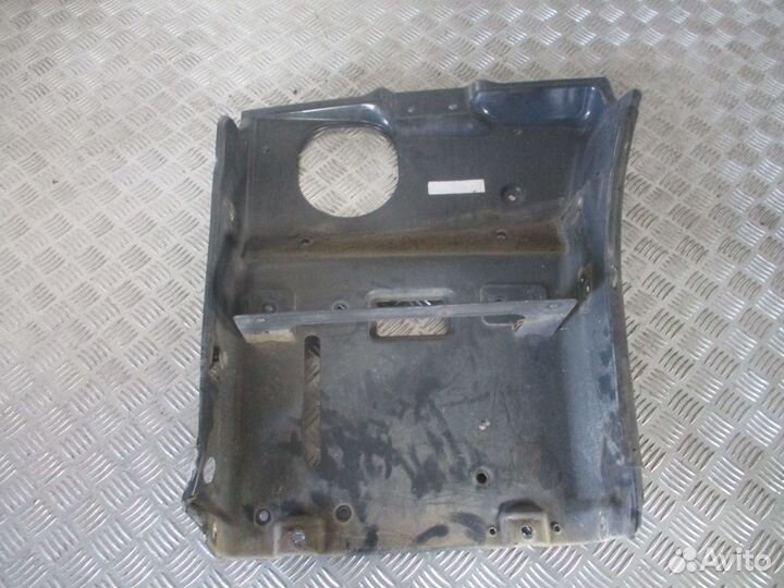 Корпус подножки левый Scania 1854227