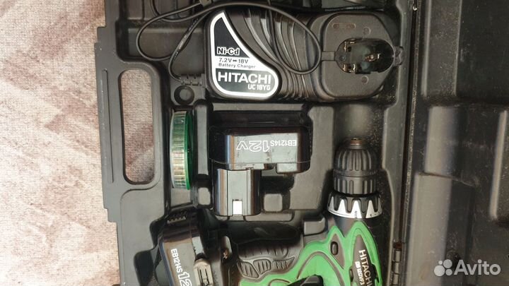 Шуруповерт Hitachi
