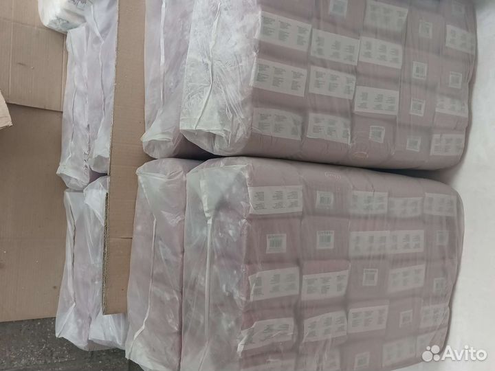 Салфетки бумажные цветные. Бордо(интенсив)