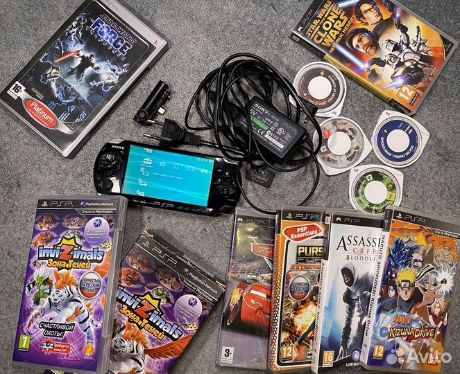 Sony psp 3008 + 11 дисков и камера