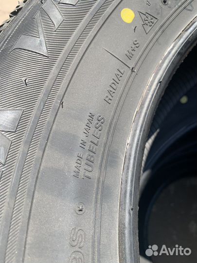 Bridgestone Blizzak VRX 225/60 R17 99S