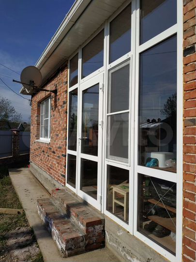 Дом 65 м² на участке 3,3 сот.