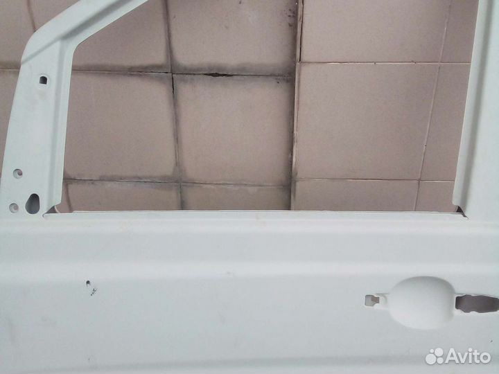 Дверь передняя левая вито 639