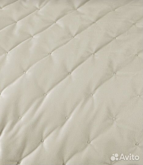 Велюровое покрывало с наволочками Romance