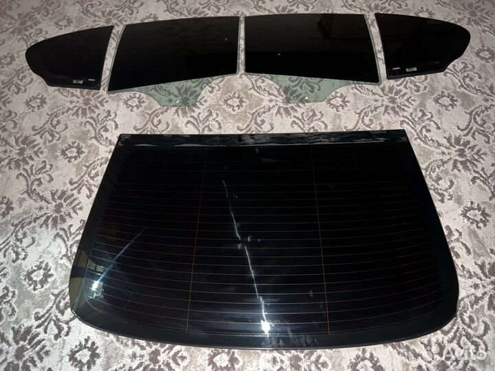 Стекла на f10