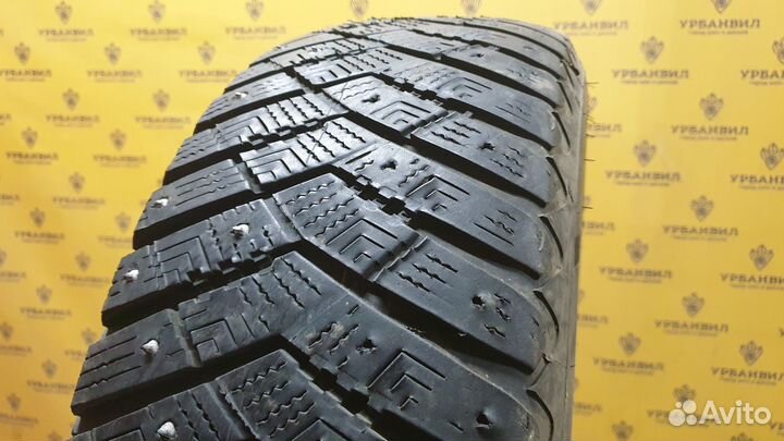 Goodyear UltraGrip Ice Arctic SUV 225/65 R17 102T