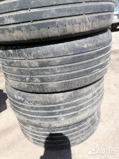 Continental ContiPremiumContact 5 215/55 R17 94