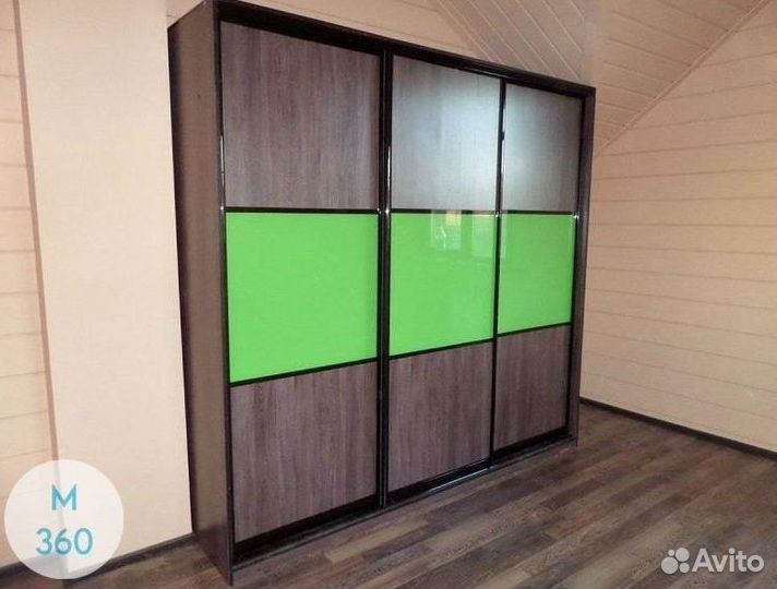 Черный шкаф