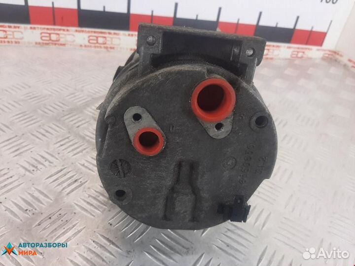 Компрессор кондиционера Renault Scenic рест. 2001