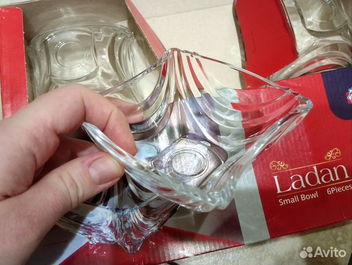 Набор салатников новый