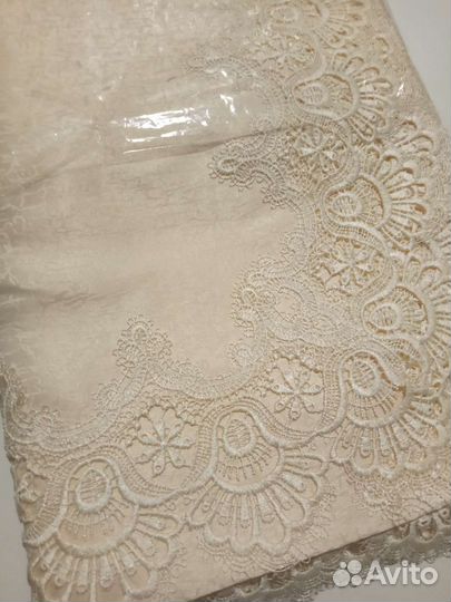 Скатерть р. 150х220см