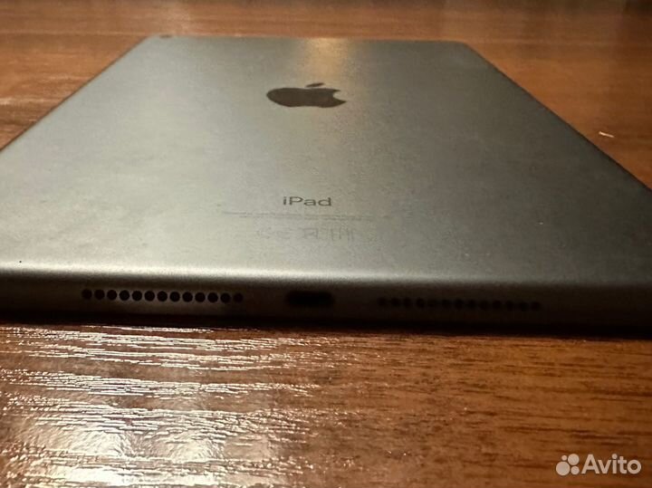 iPad 9 поколения