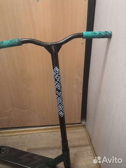 Трюковой самокат Explorer