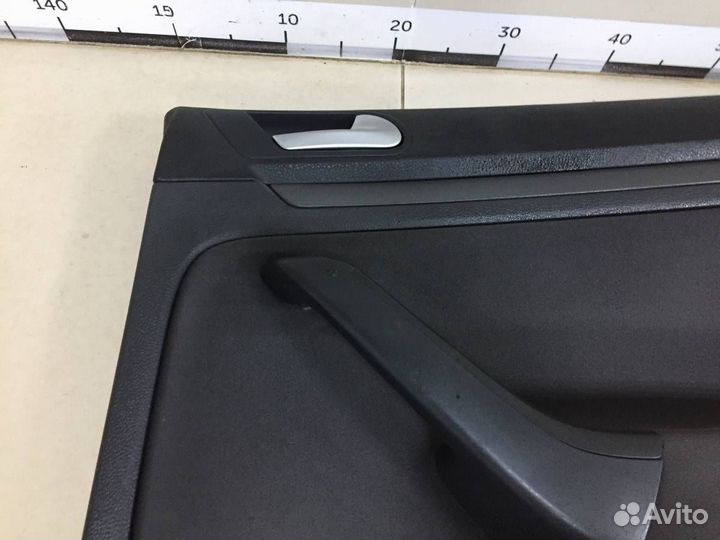 Обшивка двери задней правой Volkswagen Jetta 1K 20