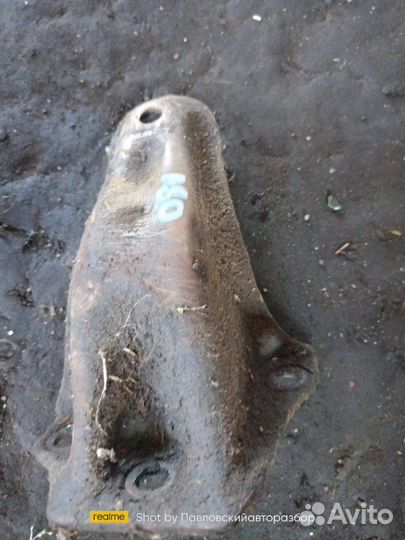 Кронштейн опоры двигателя Audi 80 B2