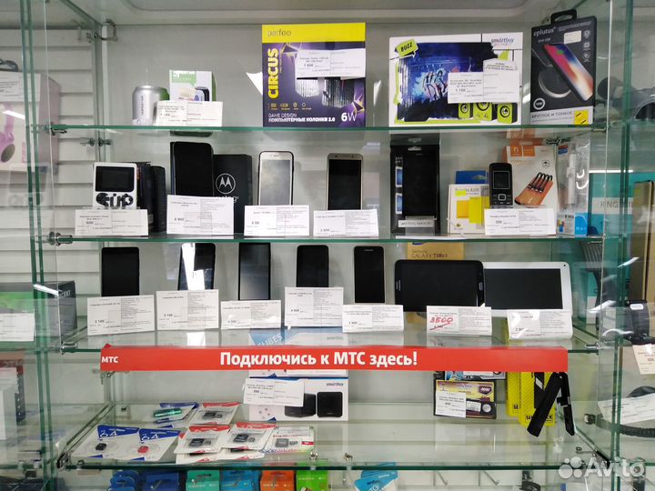 Видеокассеты в ассортименте