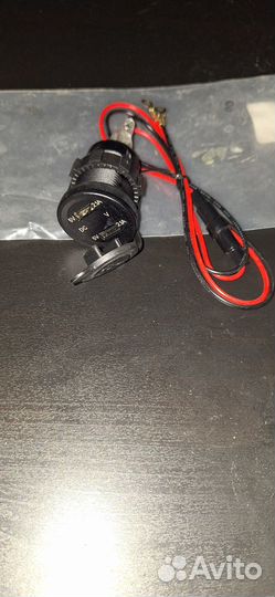 USB зарядка в прикуриватель