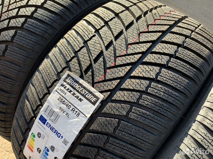 Bridgestone Blizzak LM-005 225/45 R18 и 255/40 R18
