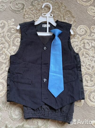 Костюм на мальчика 6-7лет/ 122