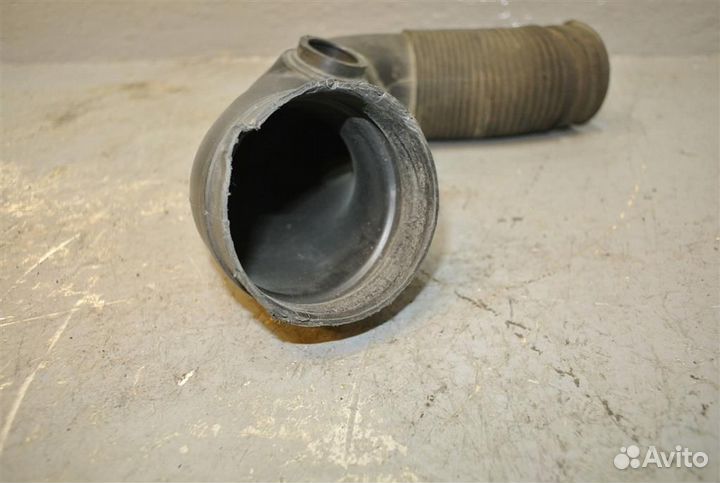 Воздуховод Opel Astra H / Family 2004