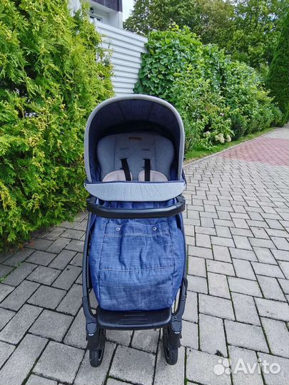 Прогулочная коляска peg perego book