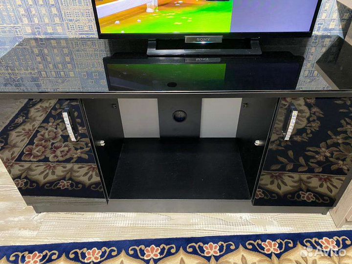 Подставка под телевизор