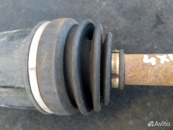 Привод передний правый митсубиси асх 4*4 2.0