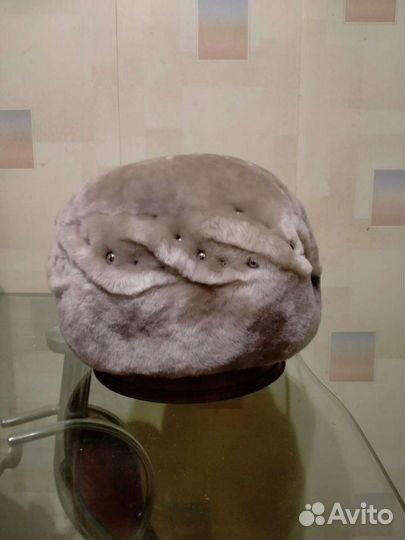 Шапка женская мутон