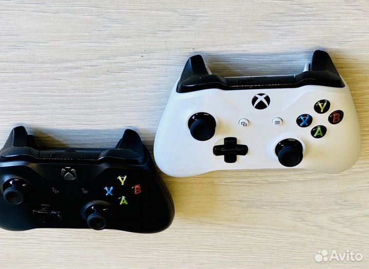 Геймпад Xbox One, Series, PS4 DualShock