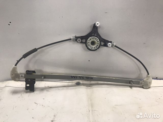 Стеклоподъемник задний левый/правый Mazda 3 BL