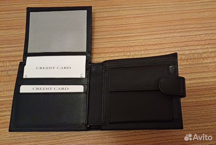 Подарочный кошелёк портмоне в фирменной коробке