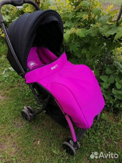 Прогулочная коляска infiniti