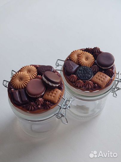 Баночка с декором из полимерной глины