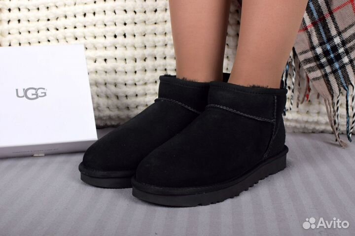 Ugg mini