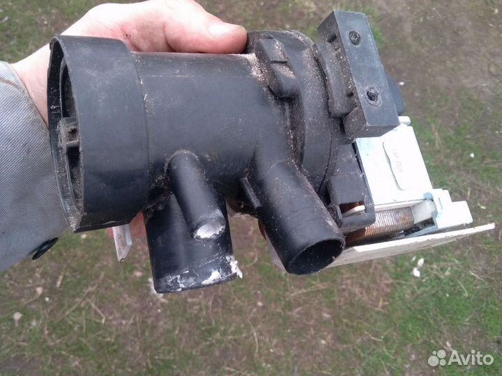 Насос циркуляции стиральной машины