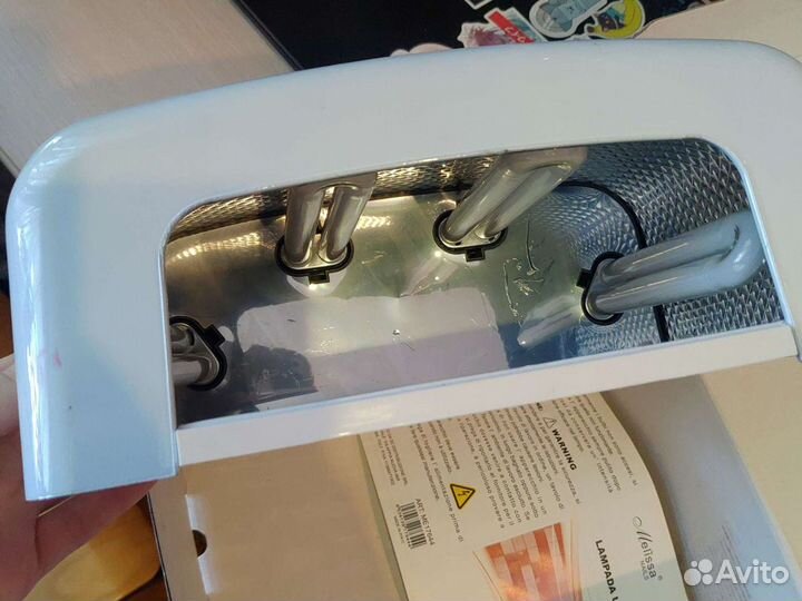 Лампа для ногтей