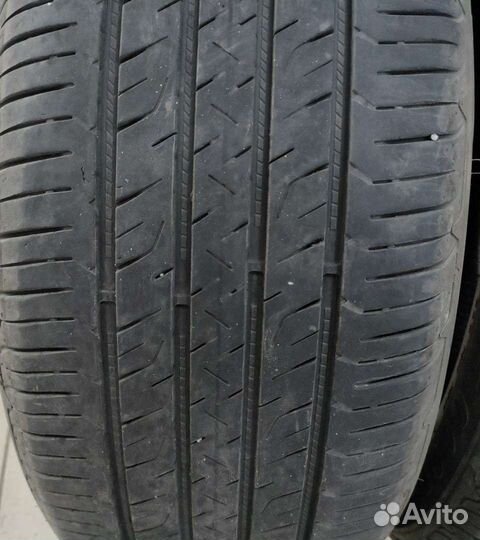 Goodyear EfficientGrip Performance SUV 235/50 R19 99V