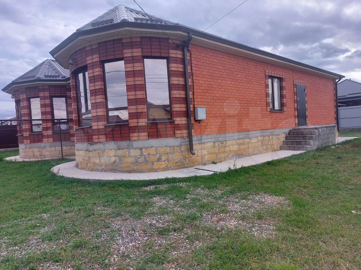 Коттедж 100 м² на участке 4,5 сот.