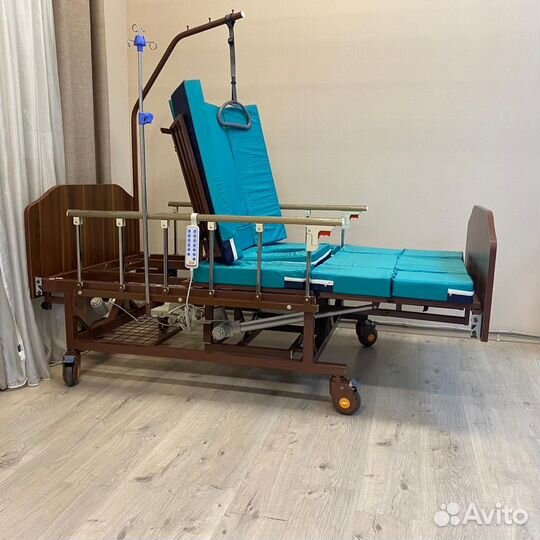 Функциональная кровать с переворотом MET EVA