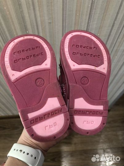 Ботинки демисезонные для девочки 20 размер