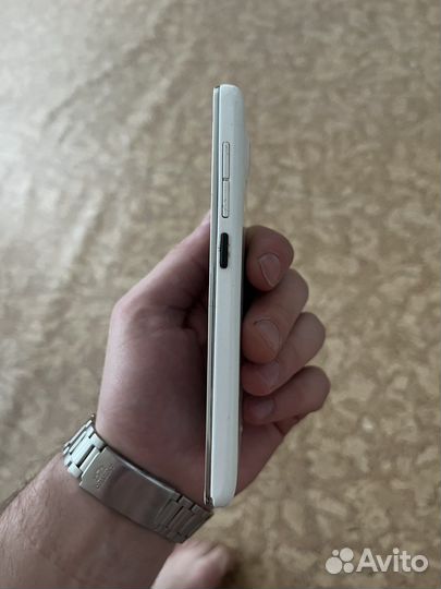 Телефон Lenovo А536