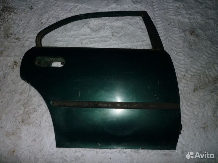 Ручка правая задняя двери внешняя Rover 600