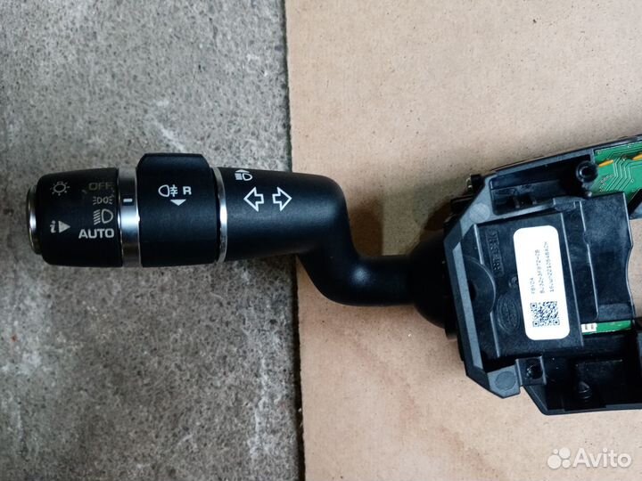 Переключатель подрулевой на Рейнж Ровер IV 2016r
